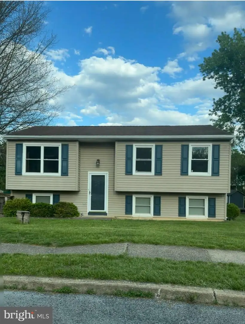 1589 Vesta Dr, Harrisburg, PA 17112 - #1