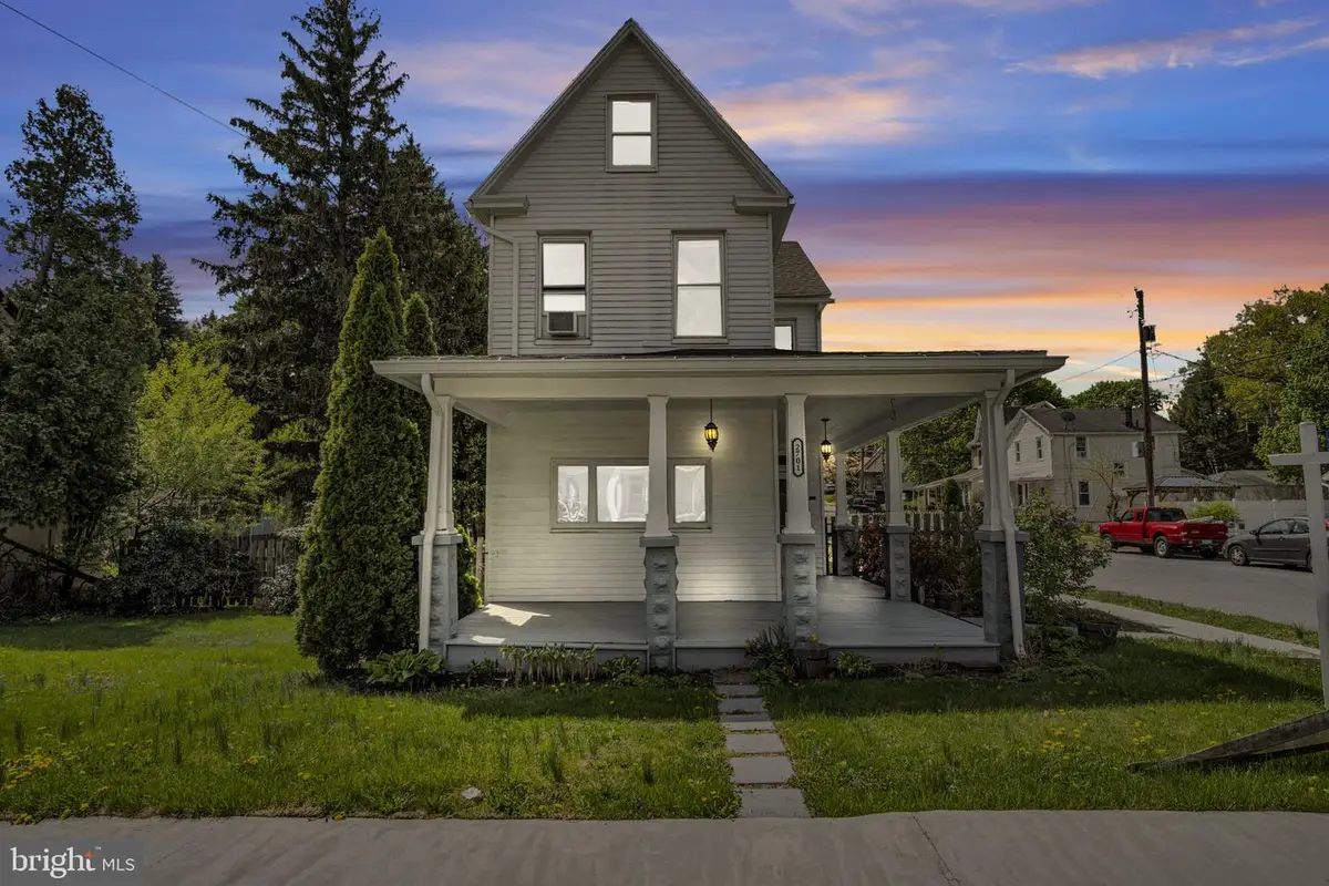 2701 Boas St, Harrisburg, PA 17103 - #1