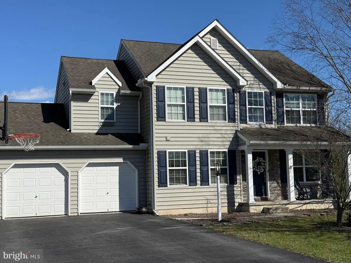 1805 Boxwood Cove, Palmyra, PA 17078 - #1