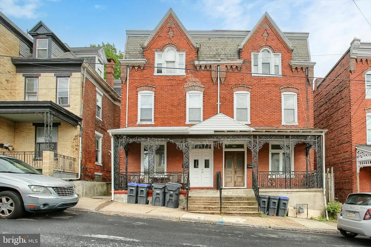 354 Locust St, Steelton, PA 17113 - #1