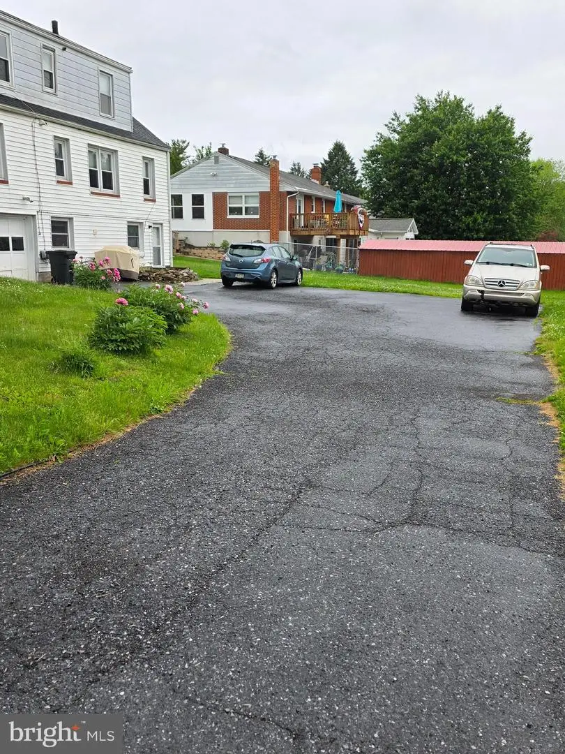 4490 Ethel St, Harrisburg, PA 17109 - #3