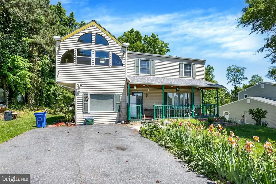 552 Oriole Ct, Harrisburg, PA 17111 - #2