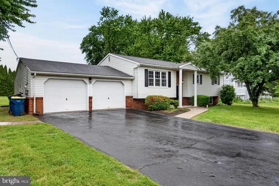 1770 Oberlin Rd, Middletown, PA 17057 - #2