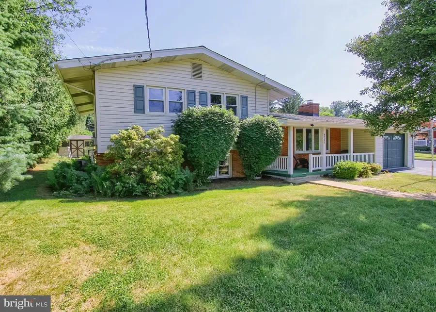 4209 Valley Rd, Harrisburg, PA 17112 - #2