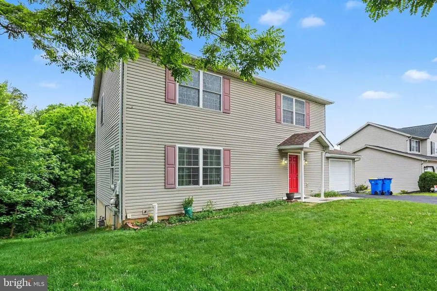 725 Lindenwood Ln, Harrisburg, PA 17113 - #3