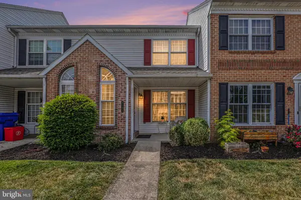 2162 Saint Clair Ct, HARRISBURG, PA 17110