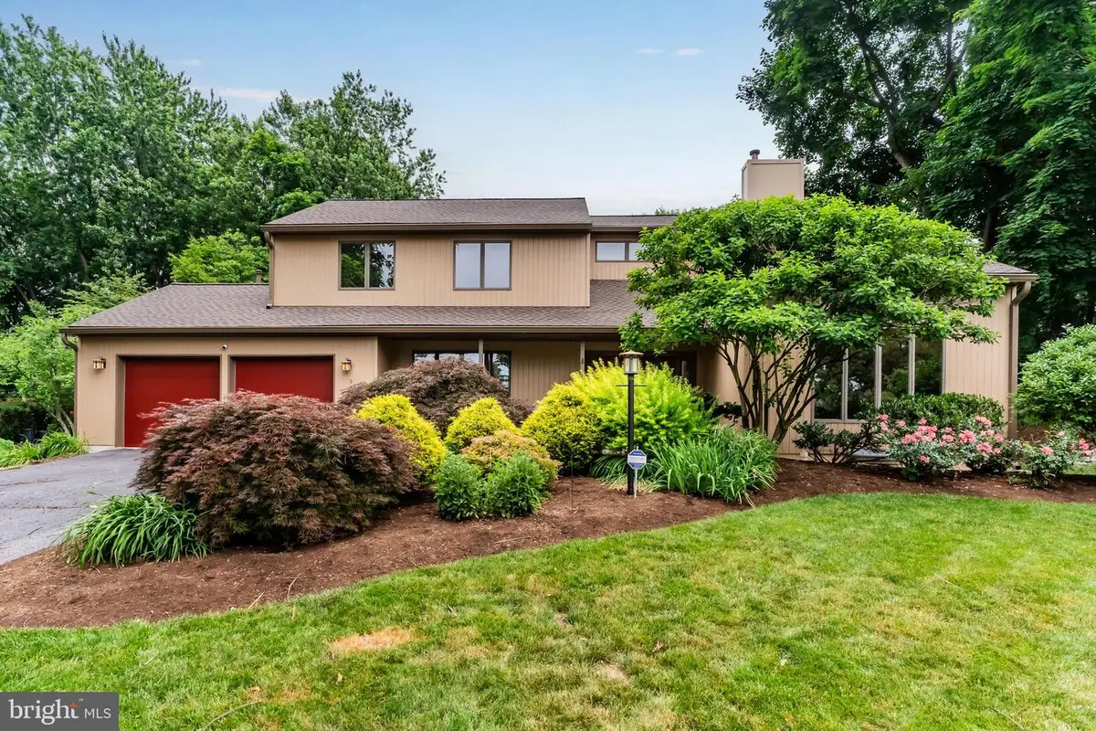 3321 Green St, Harrisburg, PA 17110 - #1
