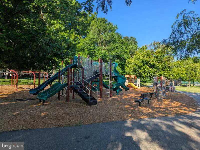 2281 Flintlock Dr, Hummelstown, PA 17036 - #2