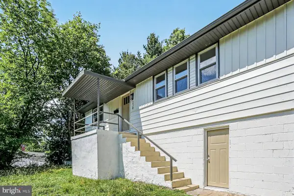 230 S 4th St, STEELTON, PA 17113