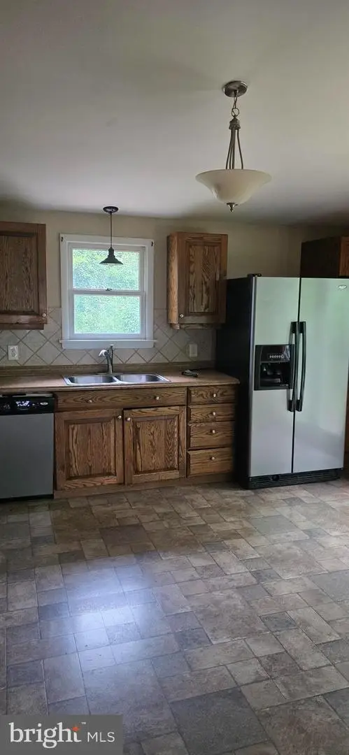 317 Elm Ct, Middletown, PA 17057 - #2