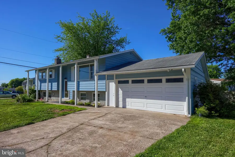 8 Heathglen Rd, Middletown, PA 17057 - #2