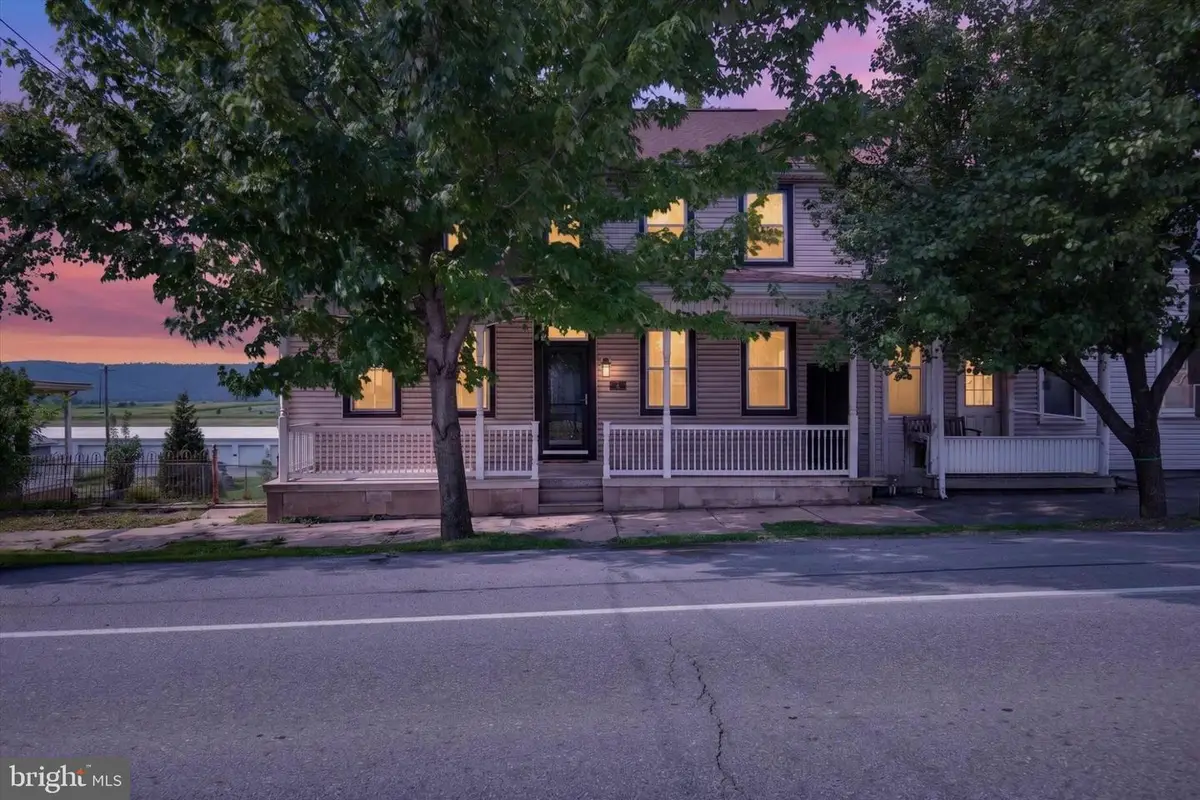 5 W Market St, Gratz, PA 17030 - #1