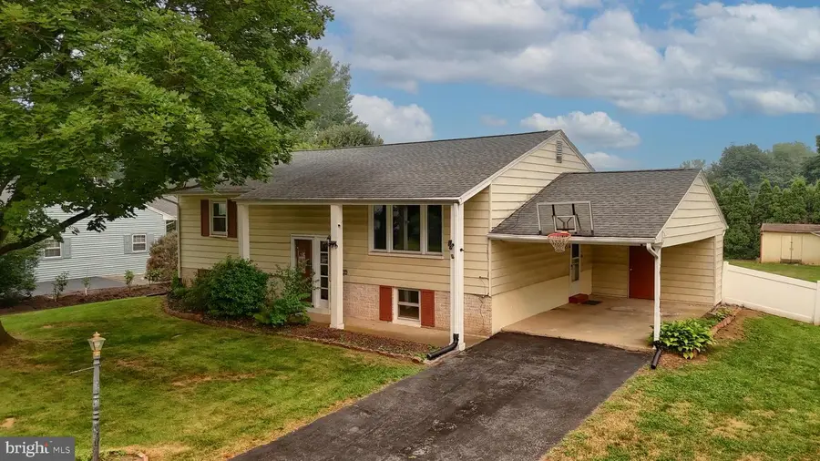 1132 Cornell Dr, Hummelstown, PA 17036 - #2