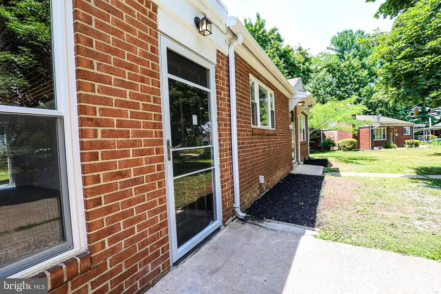 408 Clinton Rd, Harrisburg, PA 17109 - #3