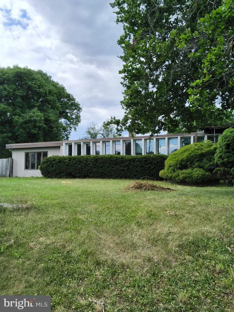 691 Keckler Rd, Harrisburg, PA 17111 - #1