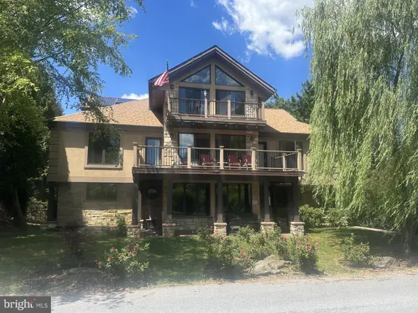 322 Olde Meadow Ln, HERSHEY, PA 17033