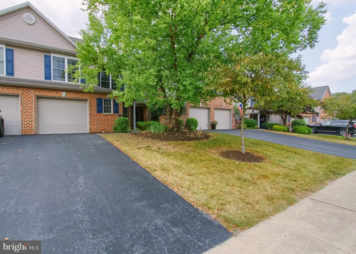 428 Northstar Dr, Harrisburg, PA 17112 - #1