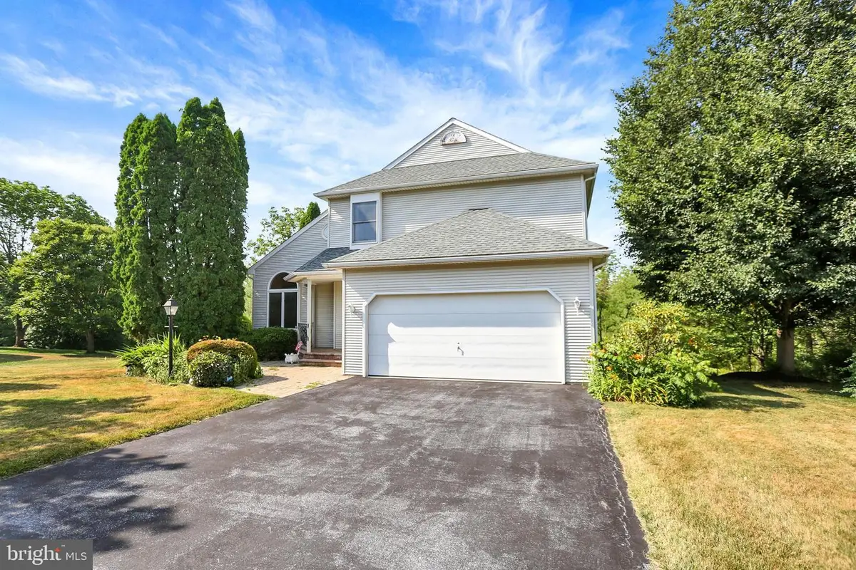 6504 Carmen Ct, Harrisburg, PA 17112 - #1