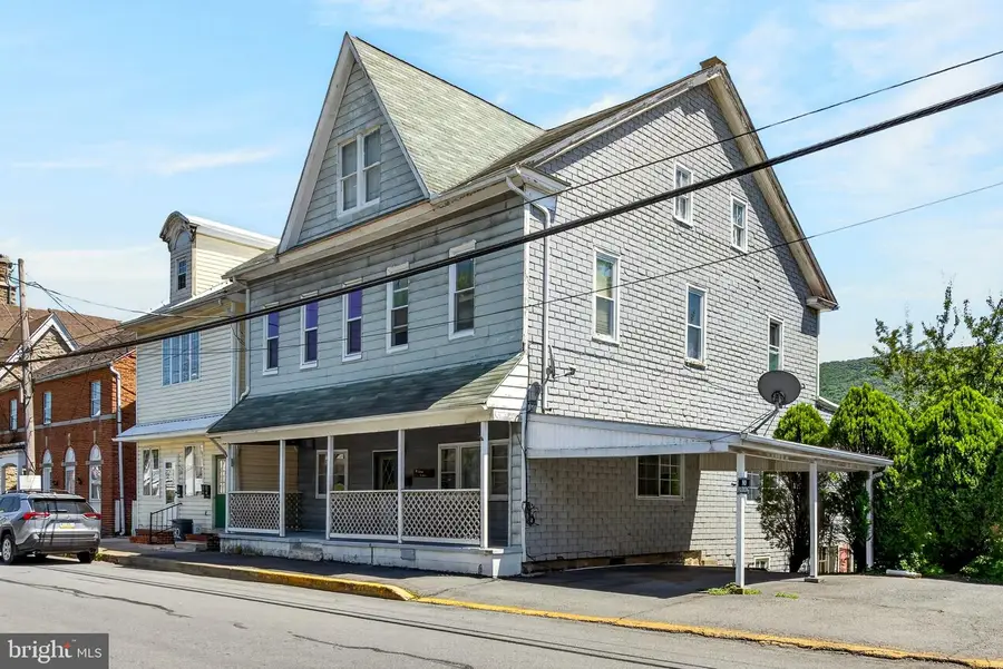 128 E Market St, Williamstown, PA 17098 - #3