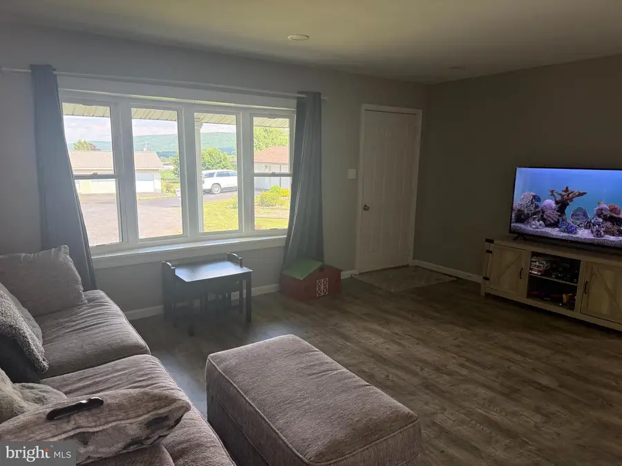 140 Mountain View Rd, Elizabethville, PA 17023 - #2