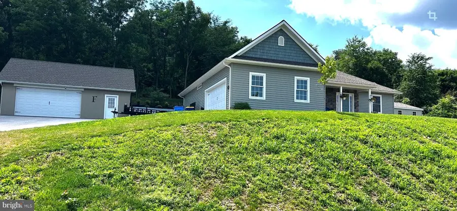 485 Pleasant View Rd, Hummelstown, PA 17036 - #3