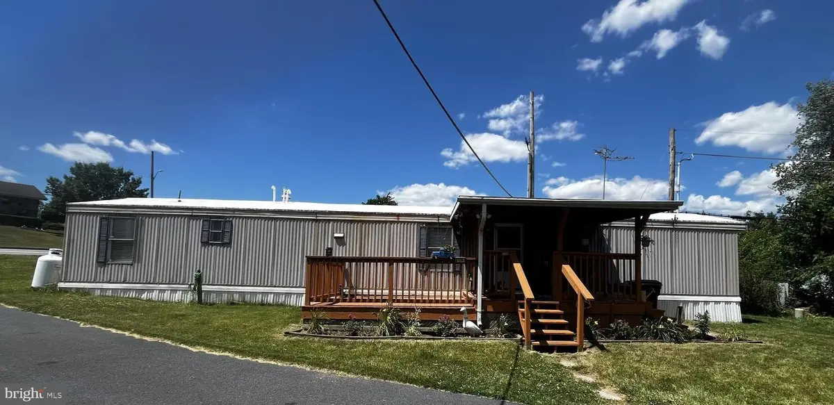 221 Eby Ln, Middletown, PA 17057 - #1