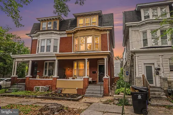 222 Emerald St, HARRISBURG, PA 17110
