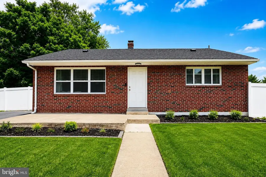 29 Carolyn St, Harrisburg, PA 17112 - #2