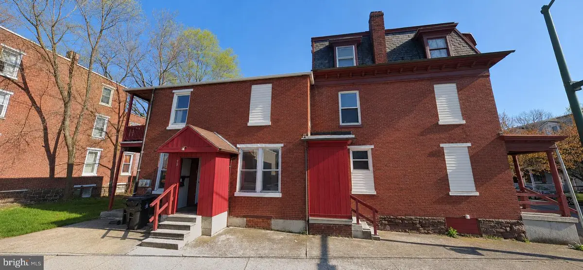 99 N 17th St, Harrisburg, PA 17103 - #1