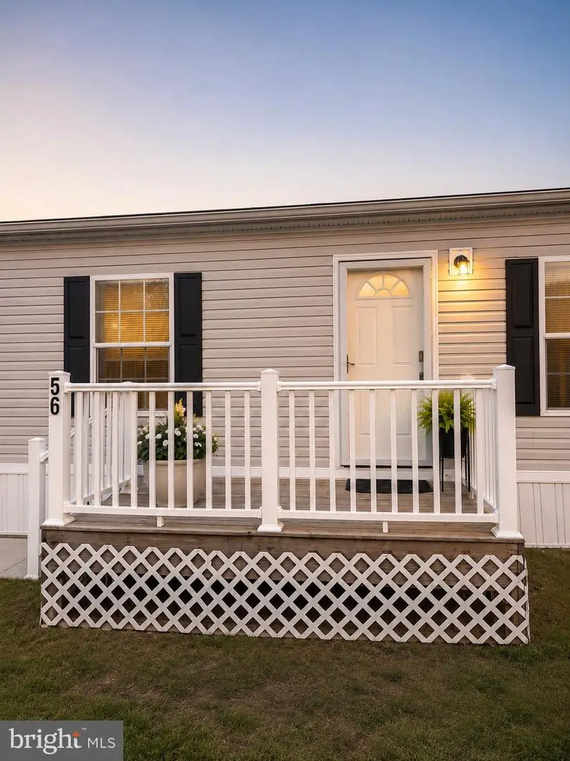 56 Charles St, Elizabethtown, PA 17022 - #2