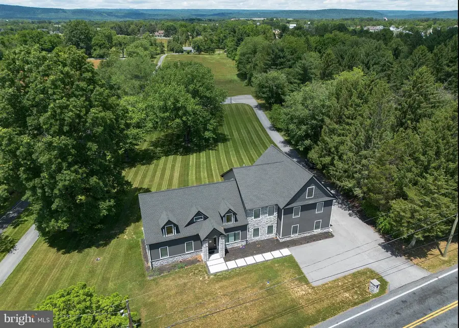 7420 Green Hill Rd, Harrisburg, PA 17112 - #2