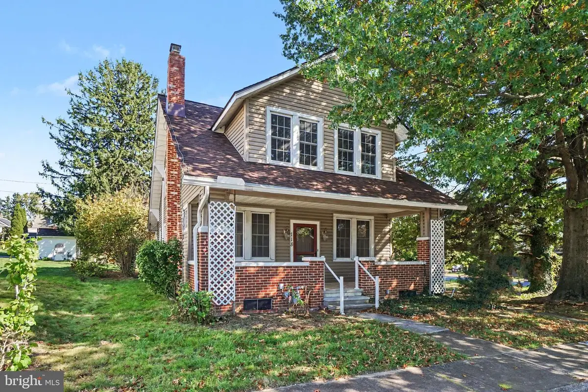 118 Fishburn St, Harrisburg, PA 17109 - #1