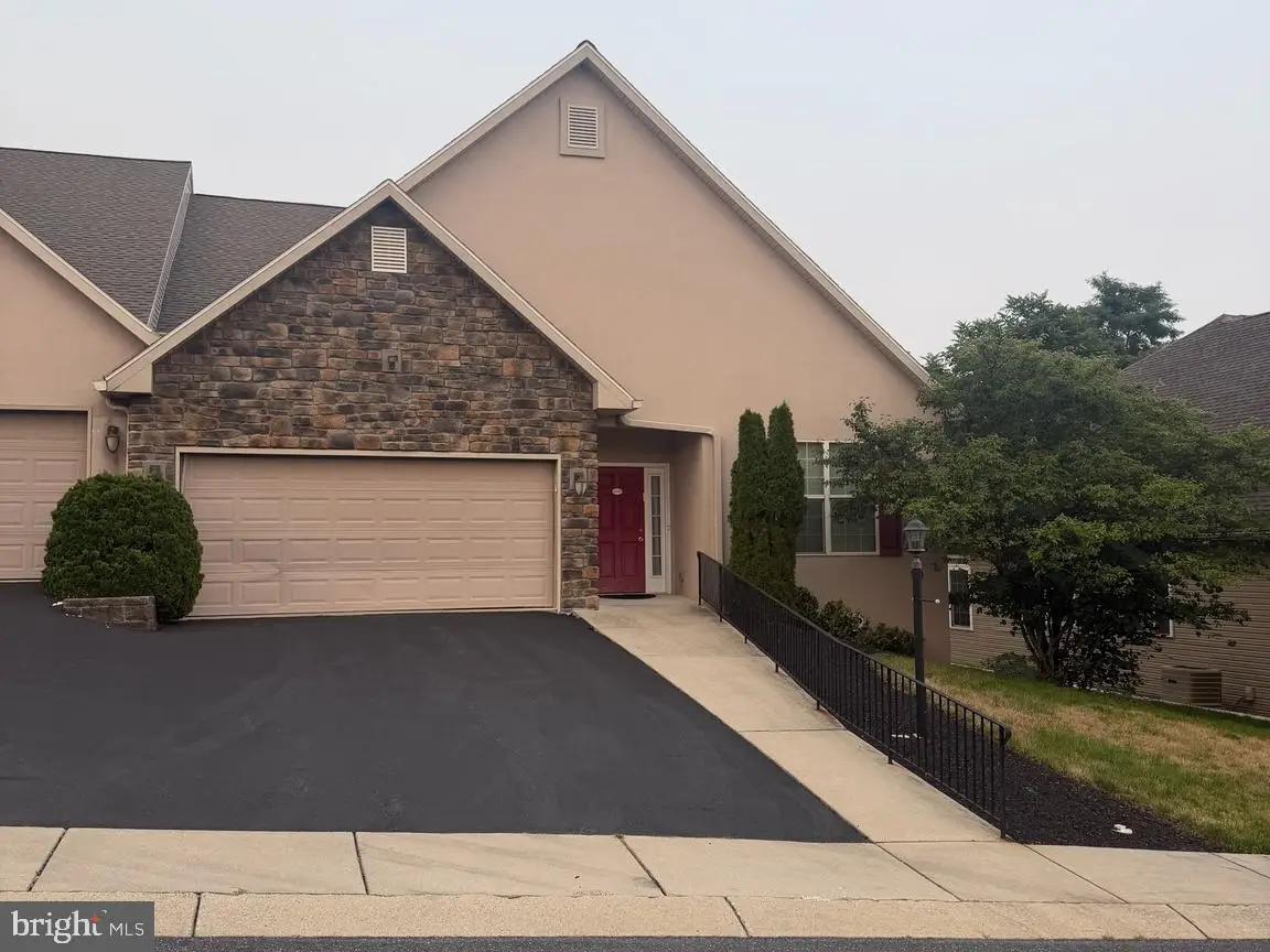 4505 Hillside Ct, Harrisburg, PA 17110 - #1
