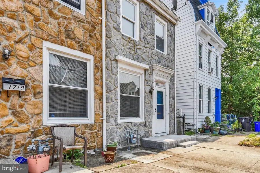 1717 N 5th St, Harrisburg, PA 17102 - #3
