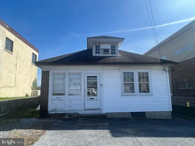 1126 E Chocolate Ave, Hershey, PA 17033 - #1