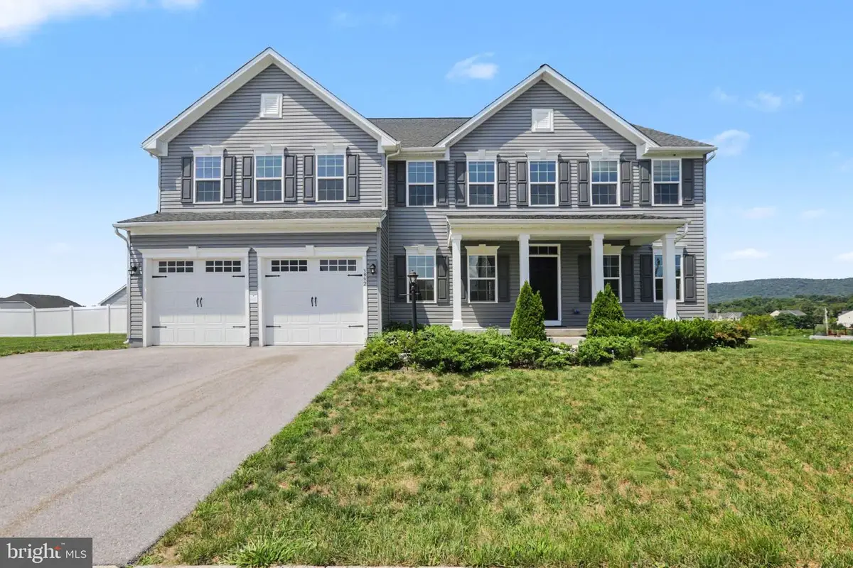 3992 Sunset Rd, Harrisburg, PA 17112 - #1