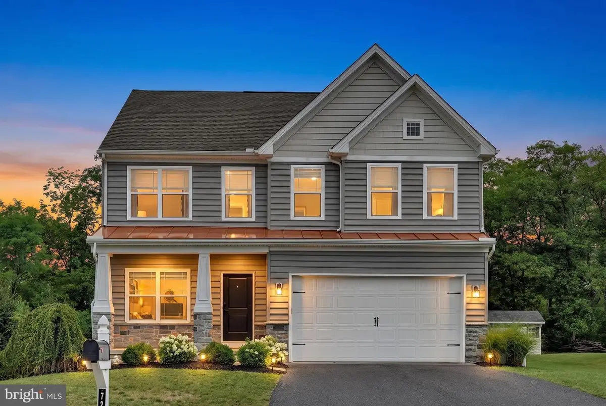 7233 Rock Ridge Ave, Harrisburg, PA 17112 - #1