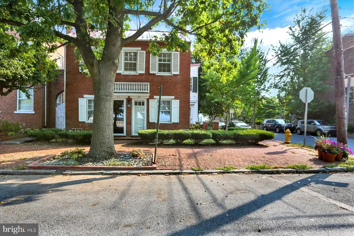 635 S Front St, Harrisburg, PA 17104 - #1
