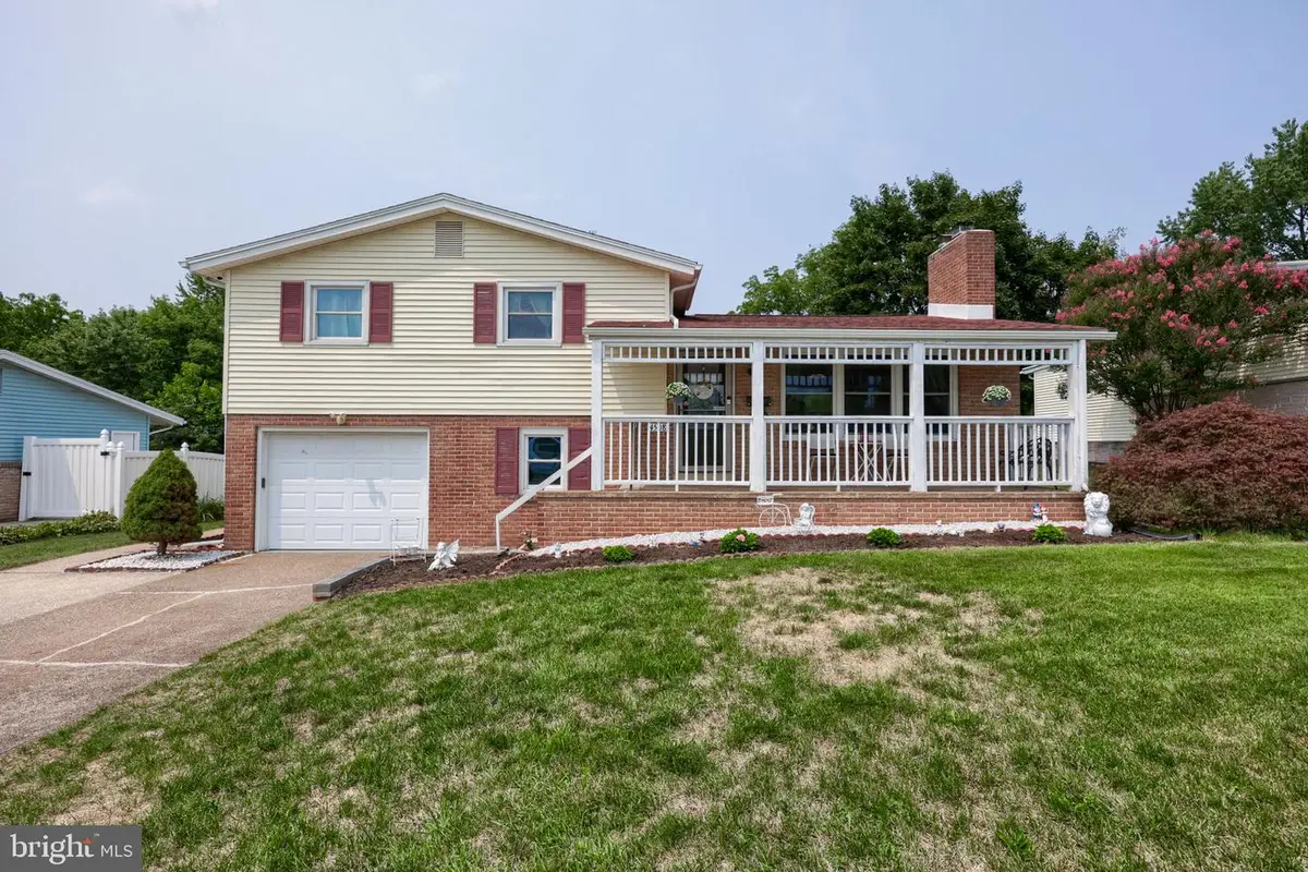 4508 Coventry Rd, Harrisburg, PA 17109 - #1