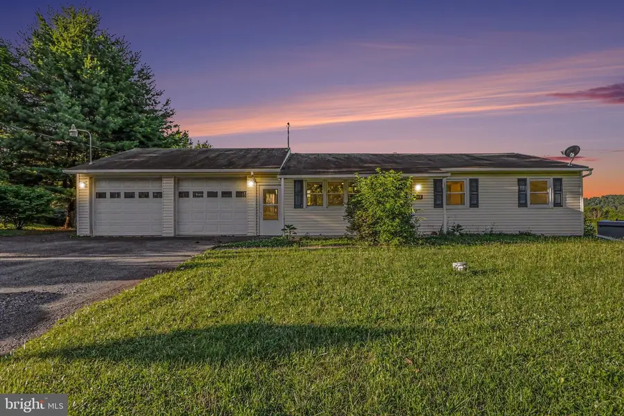 3012 Schoolhouse Rd, Middletown, PA 17057 - #2