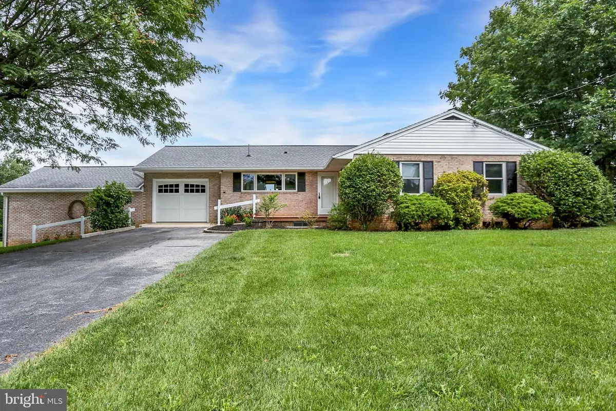920 S 80th St, Harrisburg, PA 17111 - #1