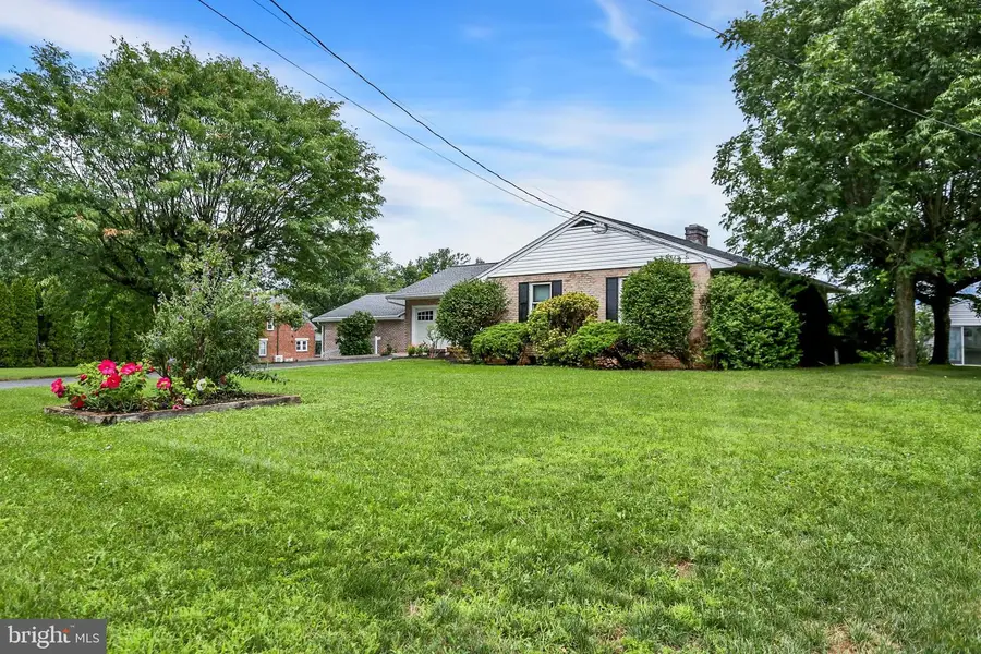 920 S 80th St, Harrisburg, PA 17111 - #3