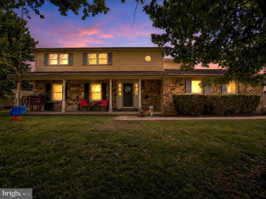 900 S Meadow Ln, Palmyra, PA 17078 - #2