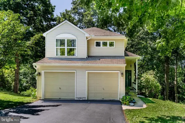 1028 Oak Knoll Dr, HARRISBURG, PA 17111