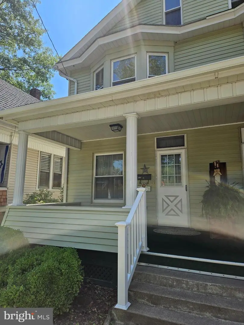 558 Center St, Millersburg, PA 17061 - #2