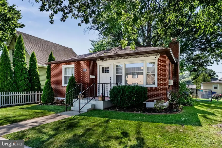 217 Hoffer St, Middletown, PA 17057 - #2