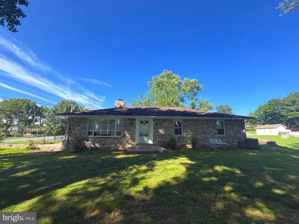 360 N Nyes Rd, HARRISBURG, PA 17112