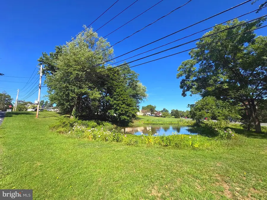 360 N Nyes Rd, Harrisburg, PA 17112 - #3