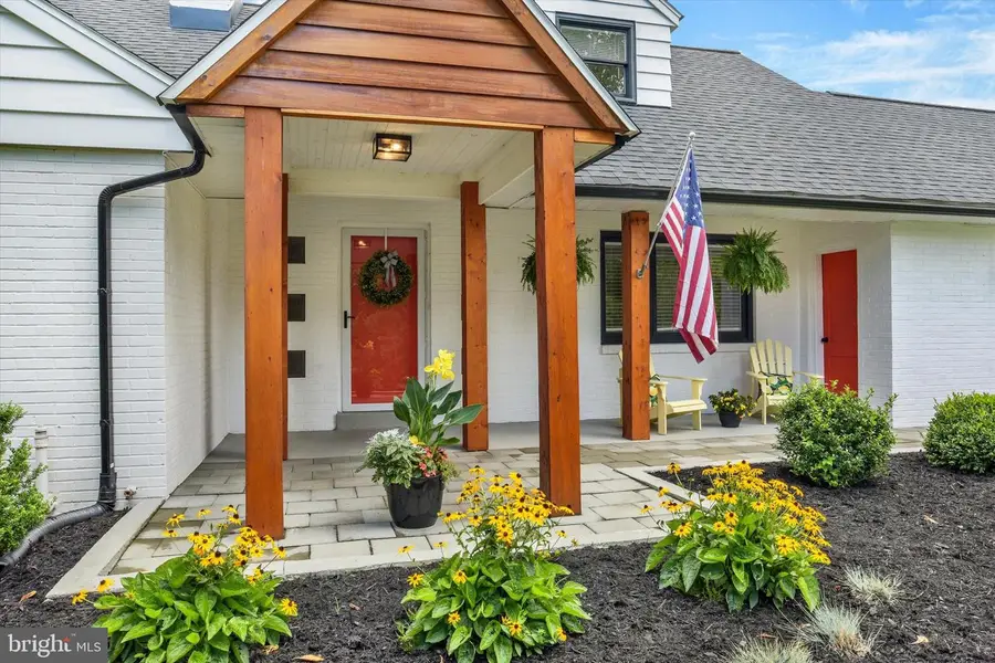 4105 Valley View Rd, Harrisburg, PA 17112 - #2