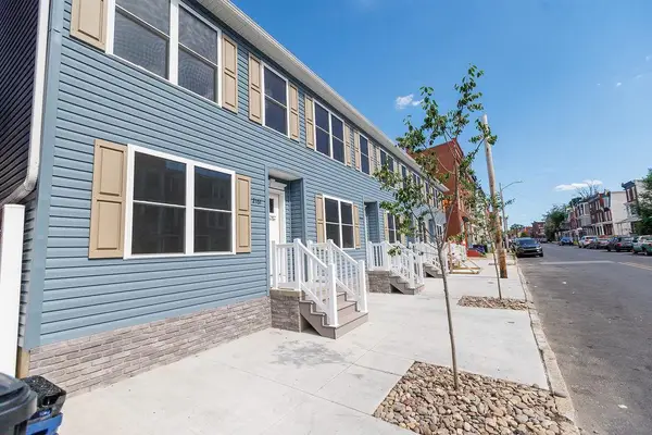 2155 N 4th St, HARRISBURG, PA 17110